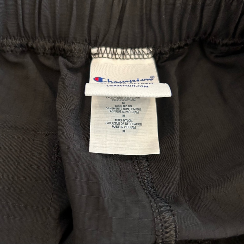 Champion Active Outdoor Shorts NEW - Picture 8 of 8